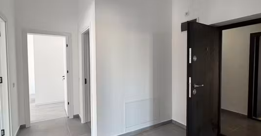 Apartament Titan