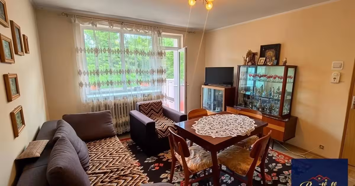 Apartament de vânzare cu 4 camere în zona Central, Botoșani