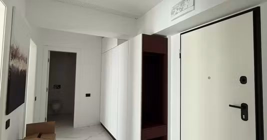 Apartament Titan