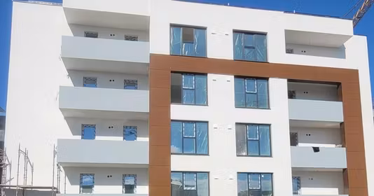 Apartament Titan