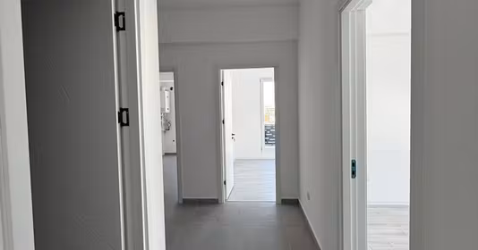 Apartament Titan