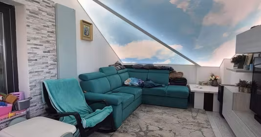 Apartament Titan