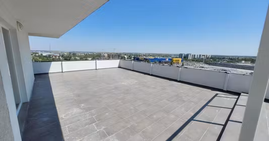 Apartament Titan