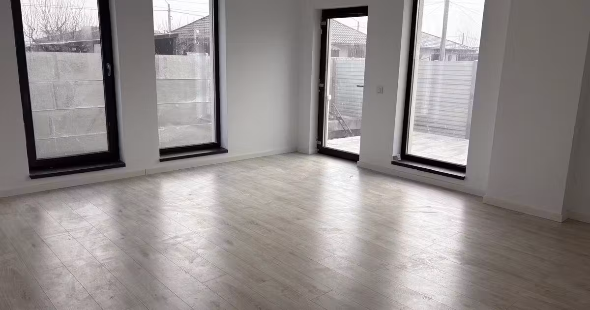 Casă individuală de vânzare cu 4 camere în Berceni
