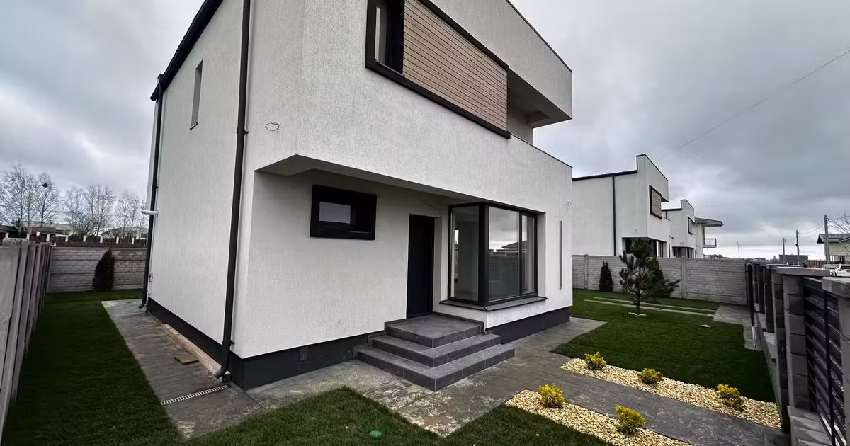 Casă individuală de vânzare cu 4 camere în Berceni