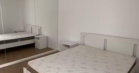 Apartament Titan