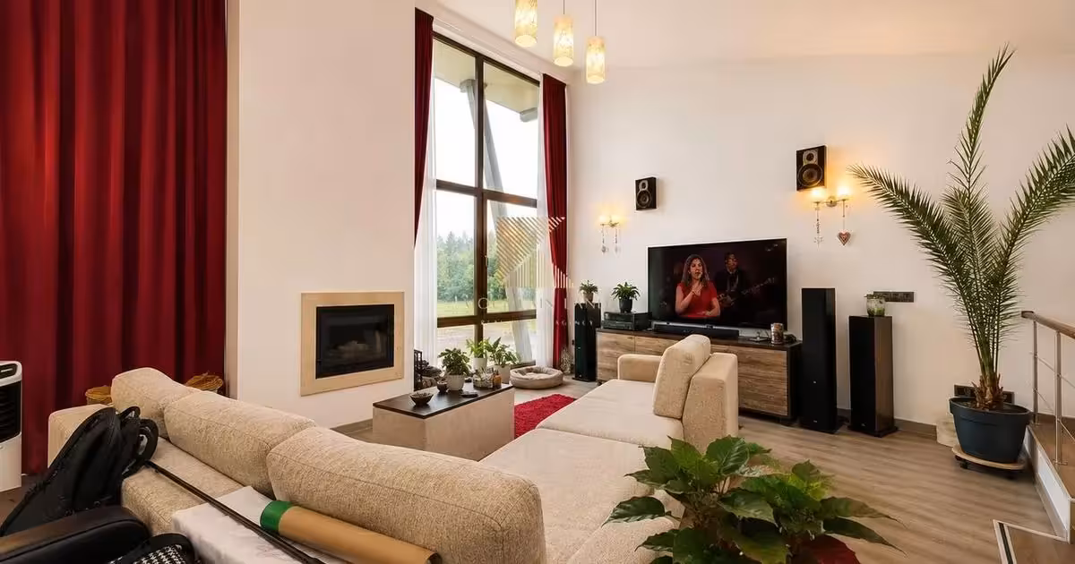 Apartament de vânzare cu 2 camere în Poiana Brașov