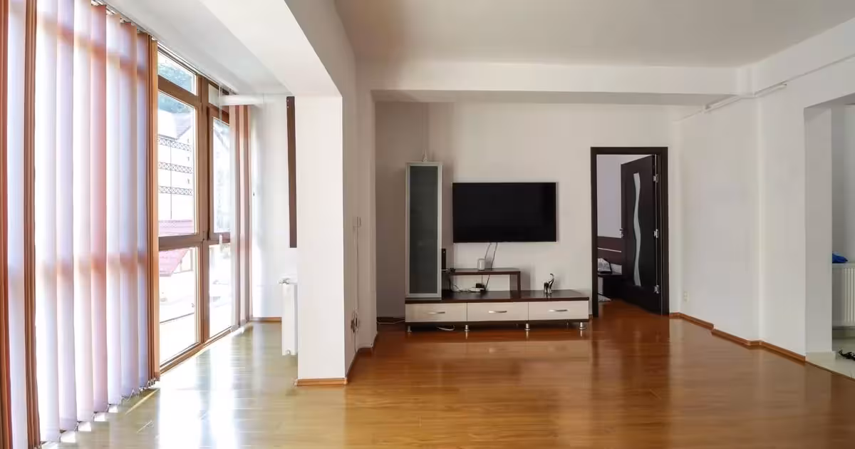 Apartament de vânzare cu 2 camere în Sinaia