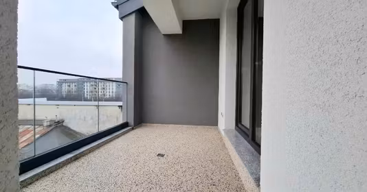 Apartament Titan
