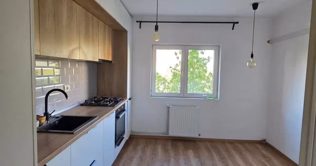 Apartament de vânzare cu 2 camere în zona Vitan Mall, Sector 3