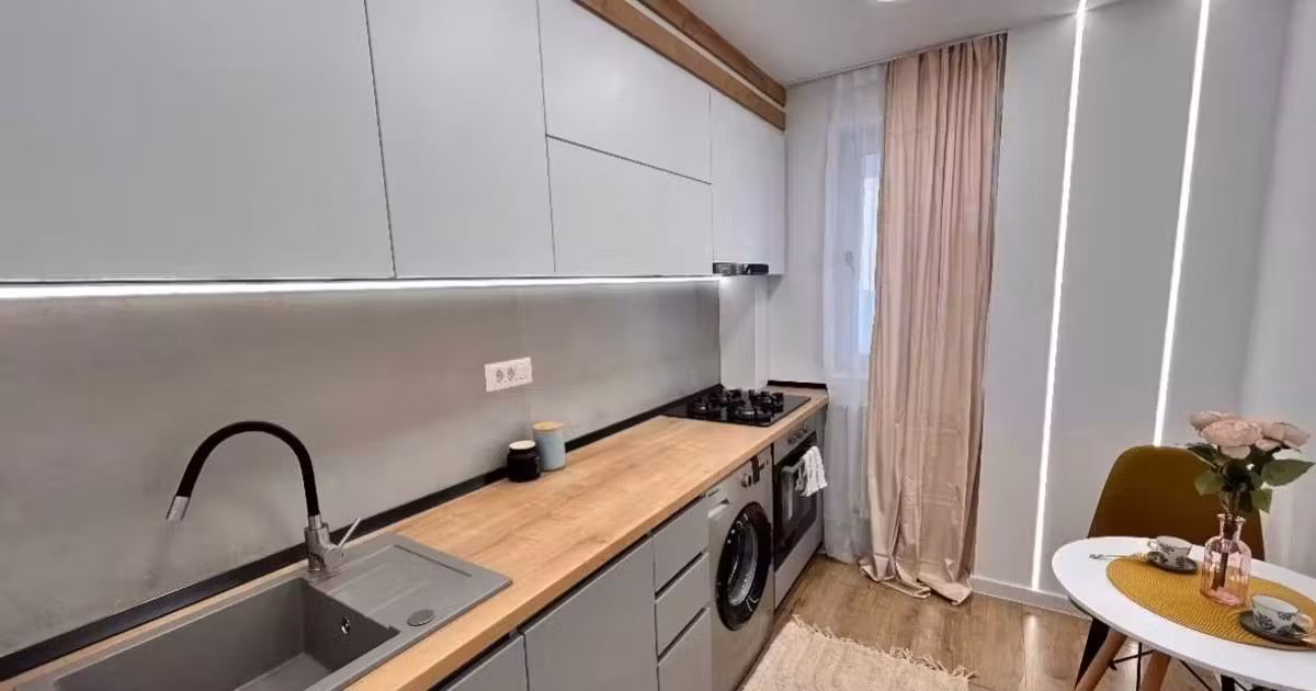 Apartament de vânzare cu 2 camere în zona Berceni, Sector 4