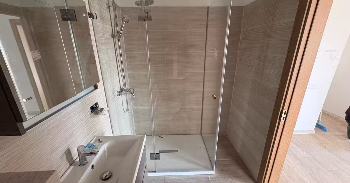 Apartament de vânzare cu 3 camere în zona Berceni, Sector 4