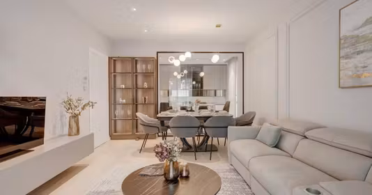 Apartament Titan