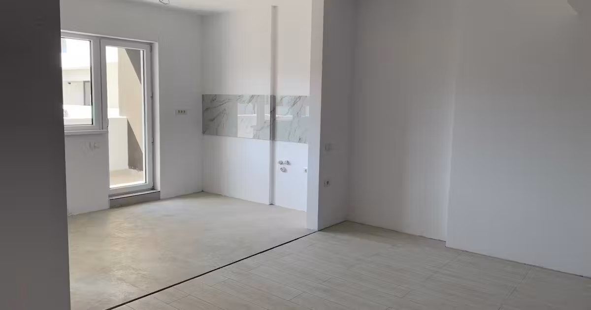 Apartament de vânzare cu 3 camere în zona Berceni, Sector 4