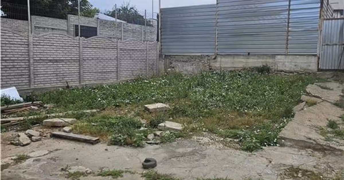 Teren intravilan de vânzare de 449 mp, în zona Sălăjan, Sector 3