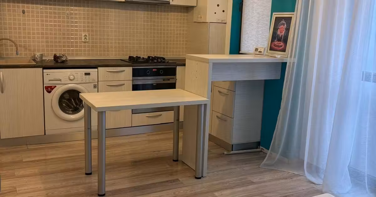 Apartament de vânzare cu 2 camere, mobilat în zona Berceni, Sector 4