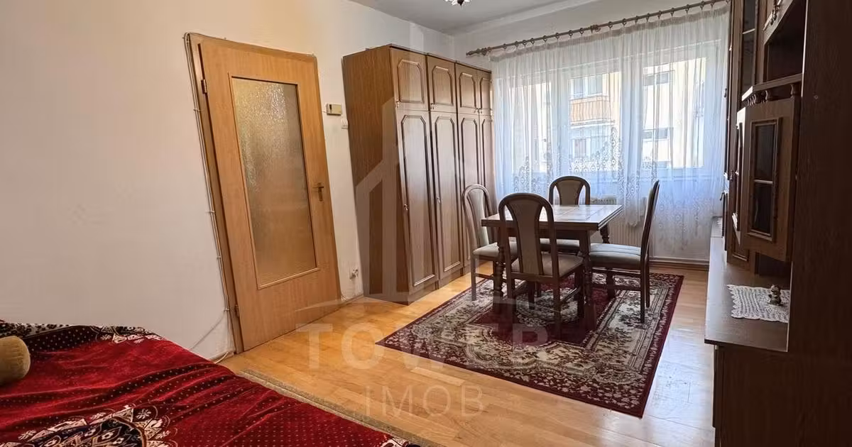 Apartament de vânzare cu 2 camere, mobilat în zona Hipodrom 1, Sibiu