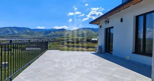 Casă Sadu