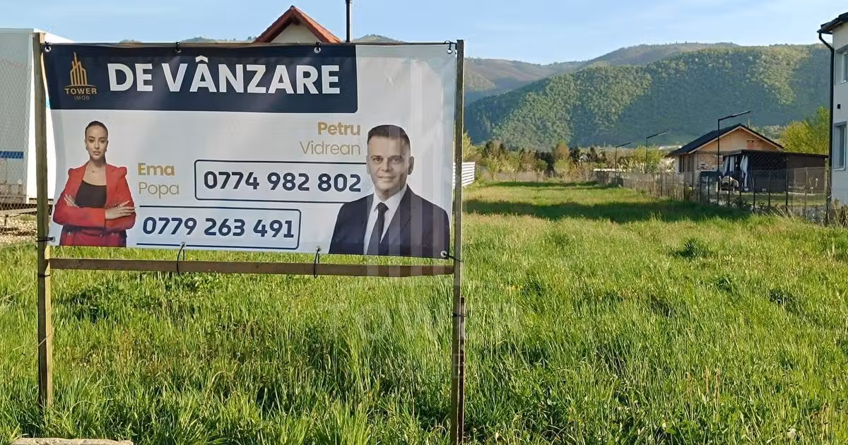 Teren Construcții intravilan de vânzare de 1409 mp, în Orlat