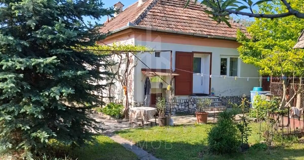 Casă individuală de vânzare cu 5 camere, mobilată în Boarta