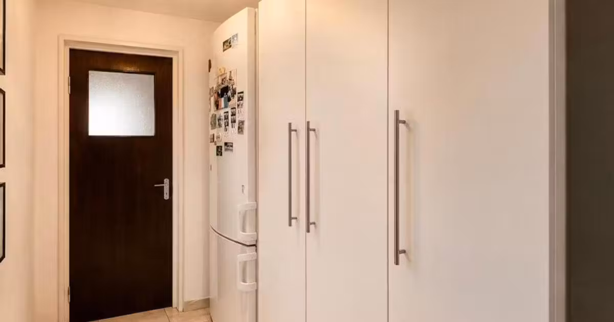 Apartament de vânzare cu 2 camere în zona Drumul Taberei, Sector 6