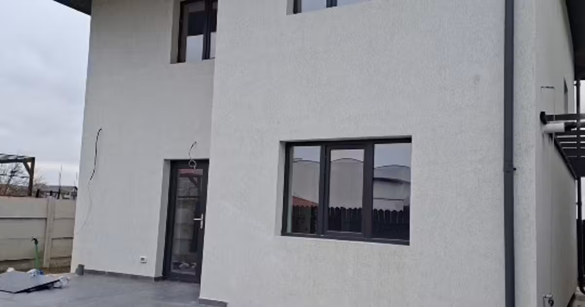 Casă individuală de vânzare cu 4 camere în Berceni