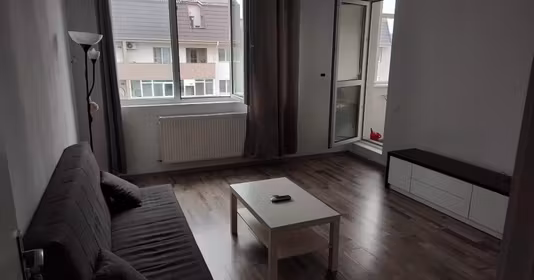 Apartament Titan