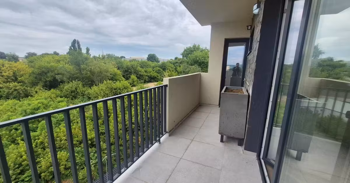 Apartament de vânzare cu 2 camere în zona Tătărași, Iași