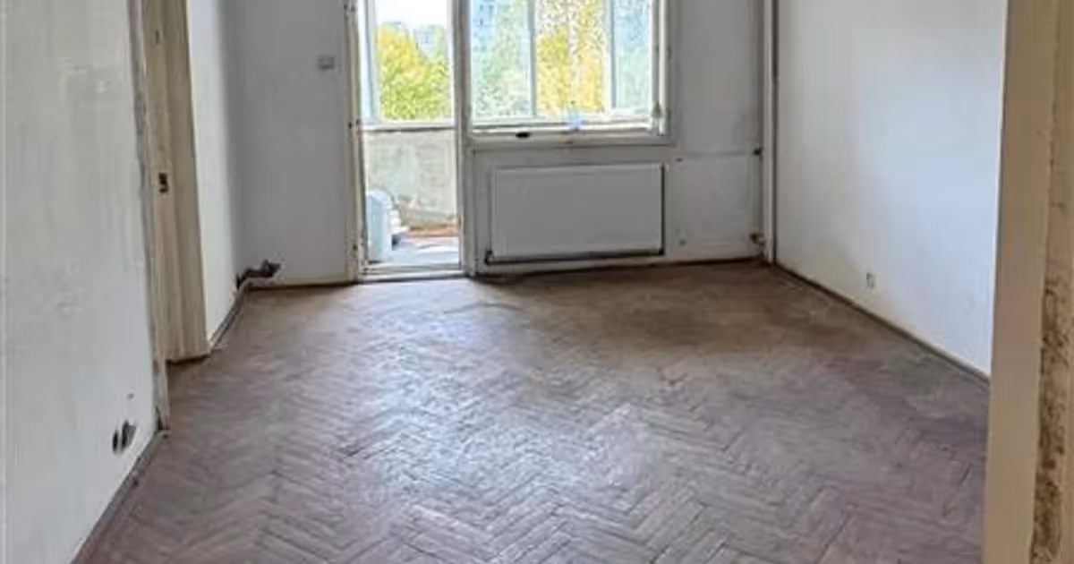 Apartament de vânzare cu 3 camere în zona Basarabia, Sector 3