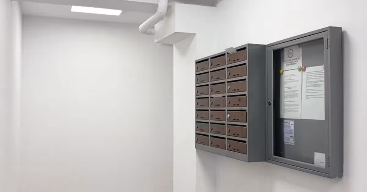 Apartament de vânzare cu 2 camere, mobilat în Ultracentral