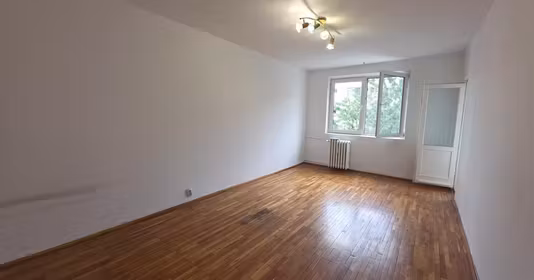 Apartament Titan