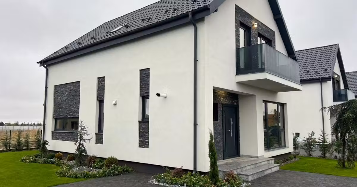 Casă individuală de vânzare cu 4 camere în Târgșoru Vechi