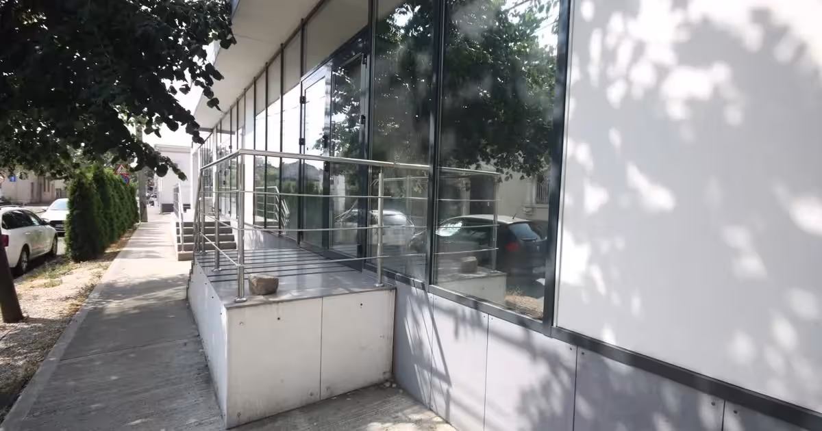 Birou de vânzare 178.3 mp în zona Badea Cârțan, Timișoara