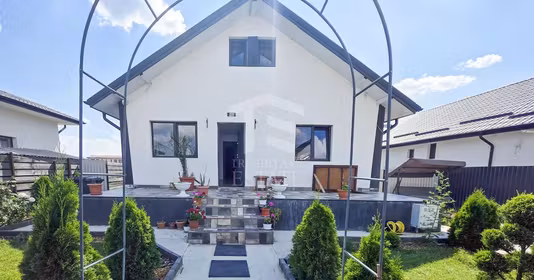 Casă Clinceni