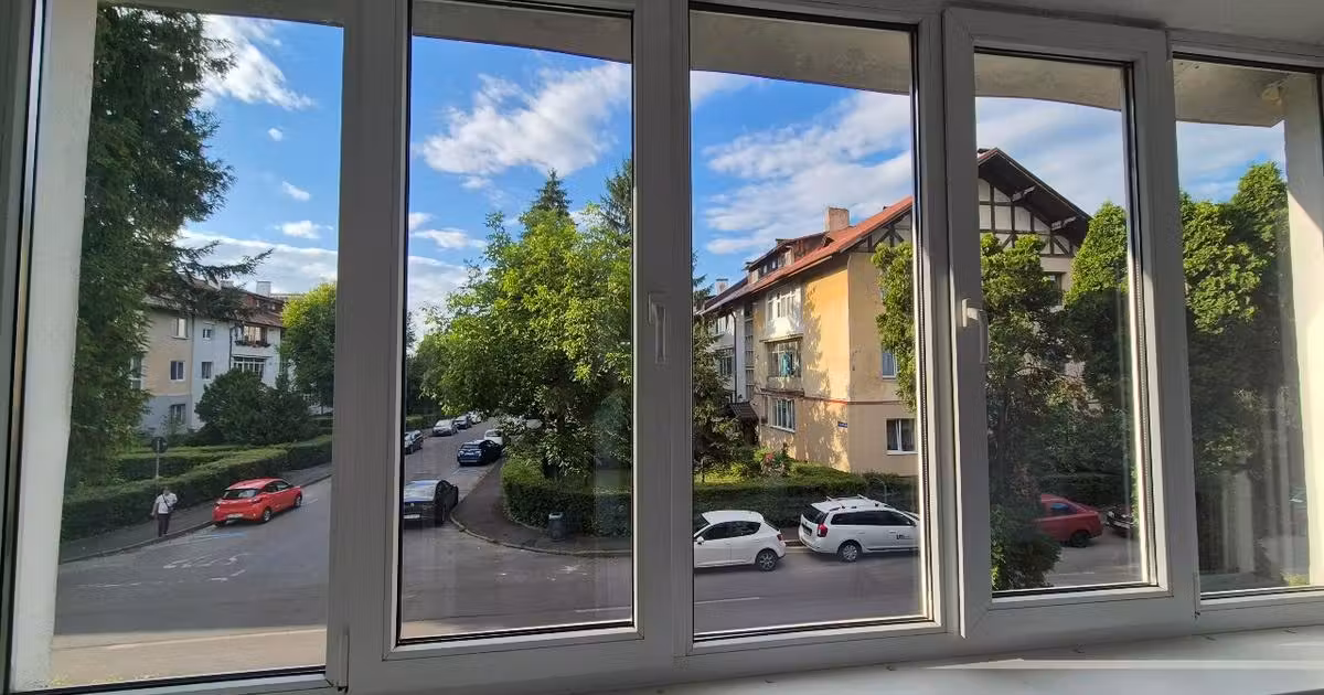 Apartament de vânzare cu 3 camere în zona Astra, Brașov