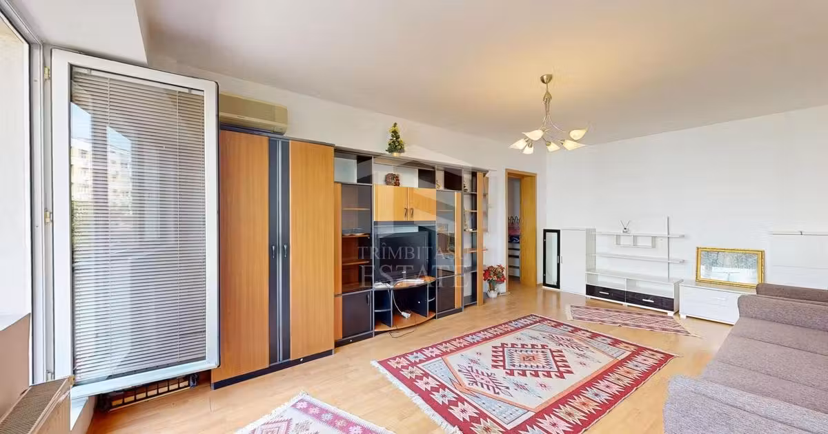 Apartament de vânzare cu 2 camere, mobilat în zona Titan, Sector 3