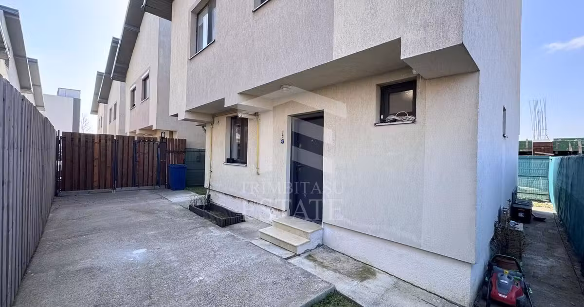 Casă individuală de vânzare cu 4 camere în zona Olteniței, Sector 4