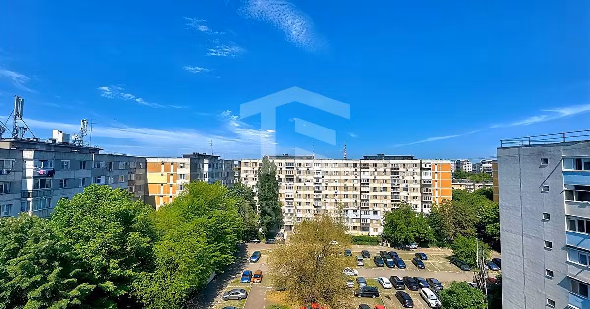 Apartament de vânzare cu 4 camere, mobilat în zona Apărătorii Patriei, Sector 4