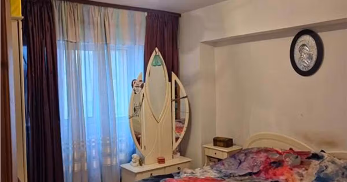 Apartament de vânzare cu 4 camere în zona Central, Bistrița