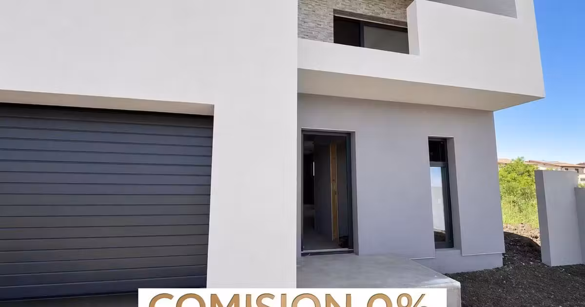 Duplex de vânzare cu 4 camere în Săcălaz
