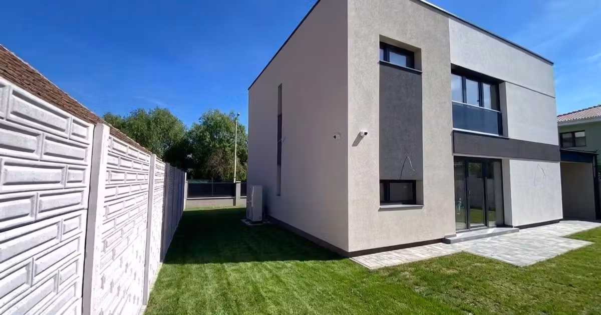 Casă individuală de vânzare cu 4 camere în zona Calea Urseni, Timișoara