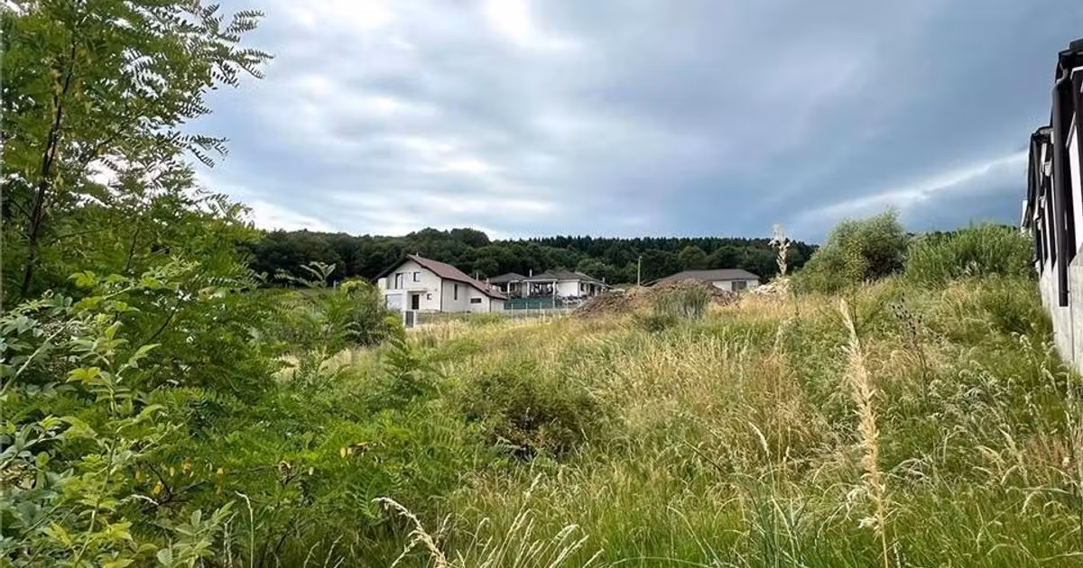 Teren Construcții extravilan de vânzare de 1570 mp, în zona Est, Bistrița