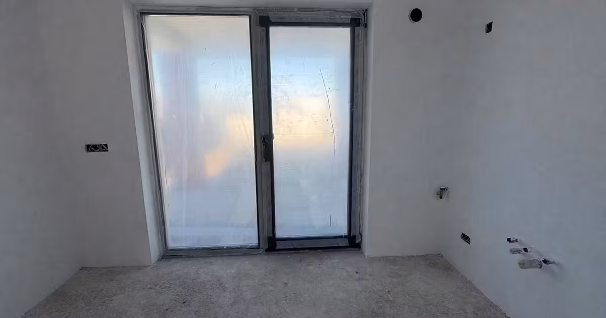 Duplex de vânzare cu 4 camere în Săcălaz
