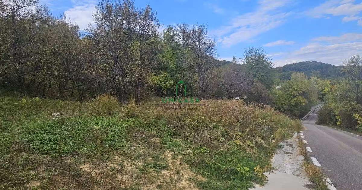 Teren Construcții intravilan de vânzare de 828 mp, în Curăturile