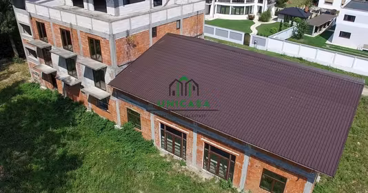 Spațiu comercial Bujoreni