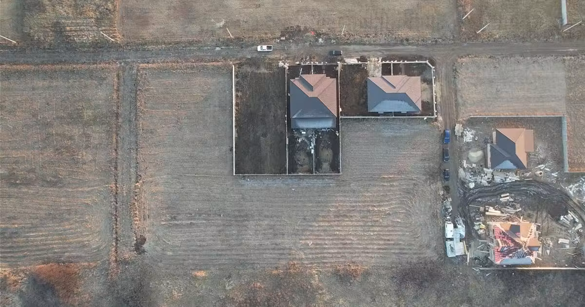Teren agricol intravilan de vânzare de 800 mp, în Moșnița Veche