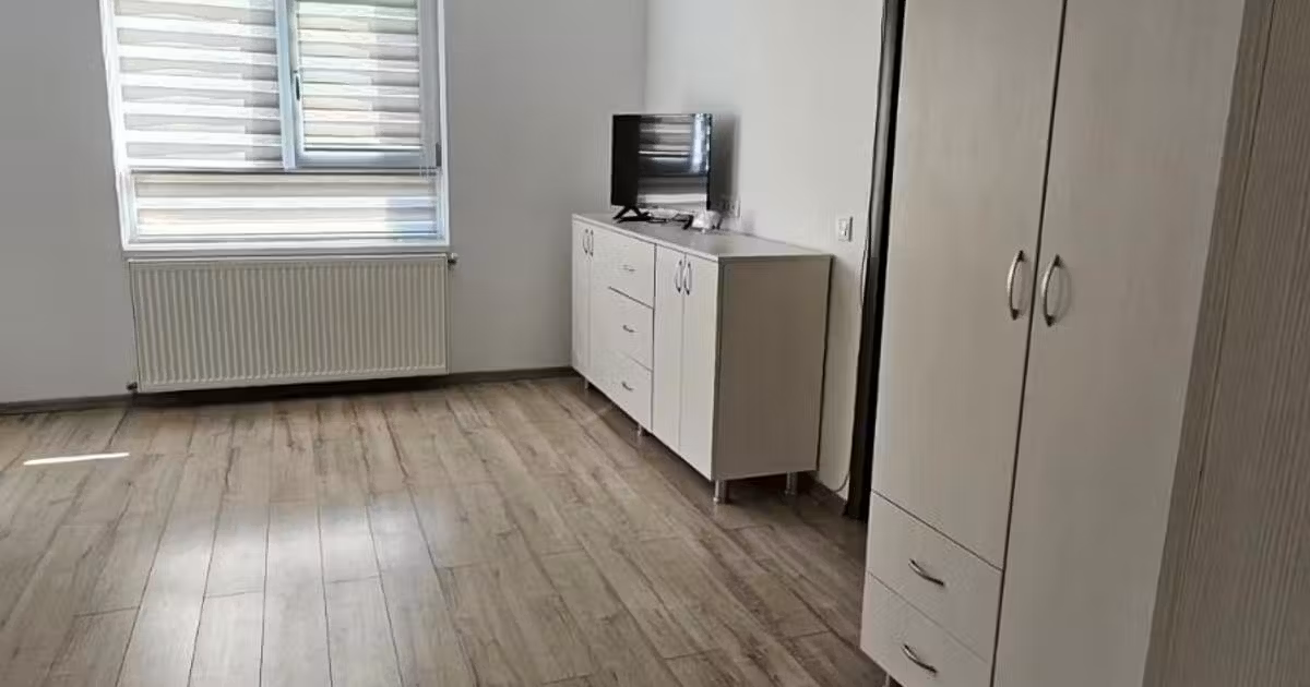 Garsonieră de vânzare în zona Cug, Iași