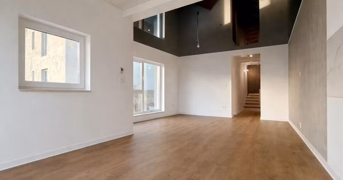Duplex de vânzare cu 4 camere în Săcălaz