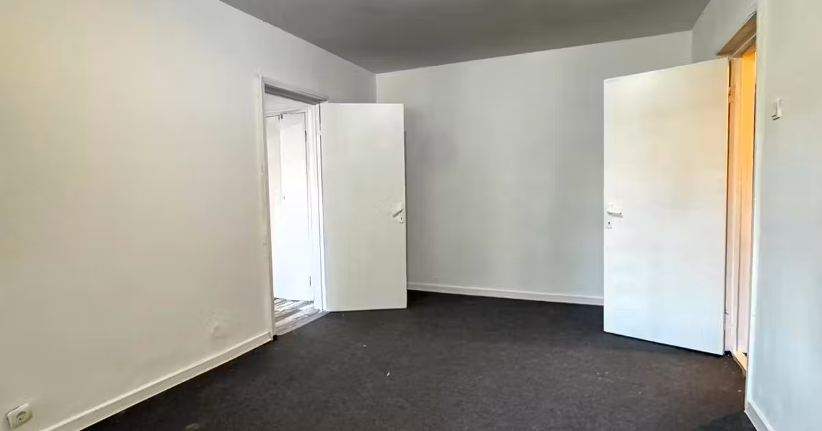 Apartament de vânzare cu 2 camere în zona Tătărași, Iași