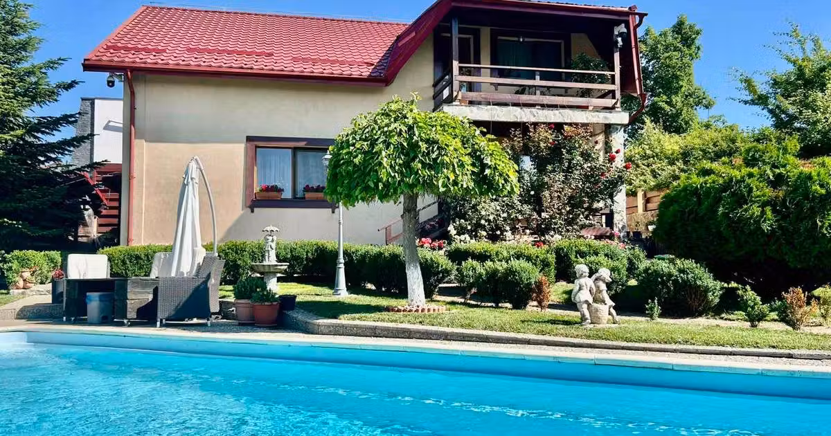 Casă individuală de vânzare cu 5 camere în zona Bucium, Iași